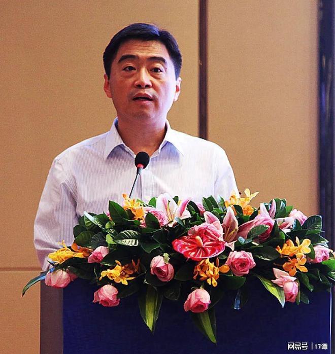 正廳級干部開會期間突發(fā)心梗離世終年55歲(圖5)