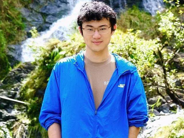扎克伯格曬出AI超級團隊11位成員8位中國留學生Meta豪擲億金打響人才搶奪戰！(圖6)